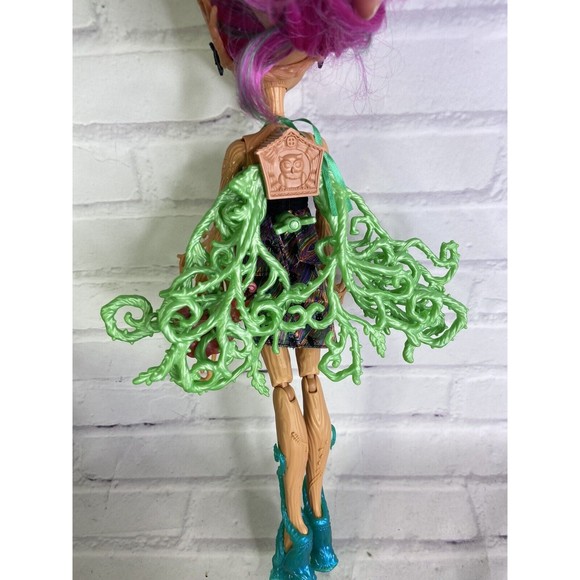 Monster High Garden Ghouls Treesa Thornwillow Tree Doll 14in With Outfit Shoes - Picture 7 of 9